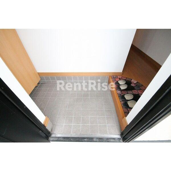 一宮市多加木３丁目のテラスの玄関