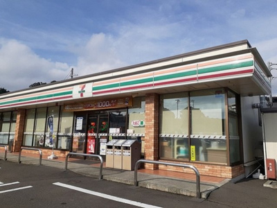 【周辺】 | カーサ・アイリスⅣ | セブンイレブン山の寺１丁目店まで700m