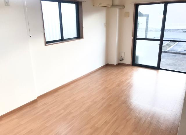 Ｌａ　ｆｒｏｎｔｅｒａの居間・リビング|リビング