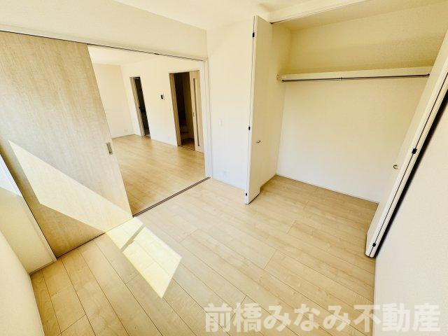 前橋市茂木町第3　２号棟(全８棟)　リーブルガーデン　新築建売分譲の洋室|ゆったりした洋室です