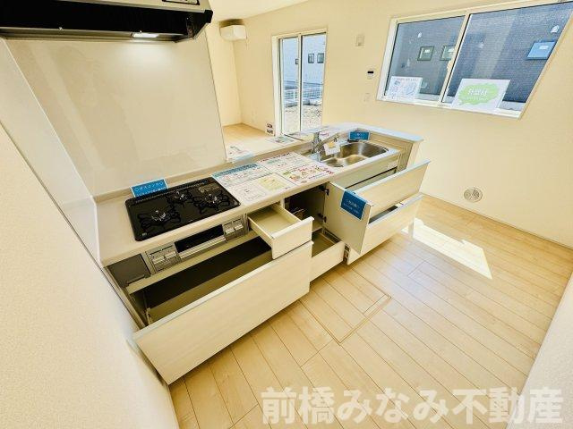 前橋市茂木町第3　２号棟(全８棟)　リーブルガーデン　新築建売分譲のキッチン|キッチンでお料理をお楽しみください