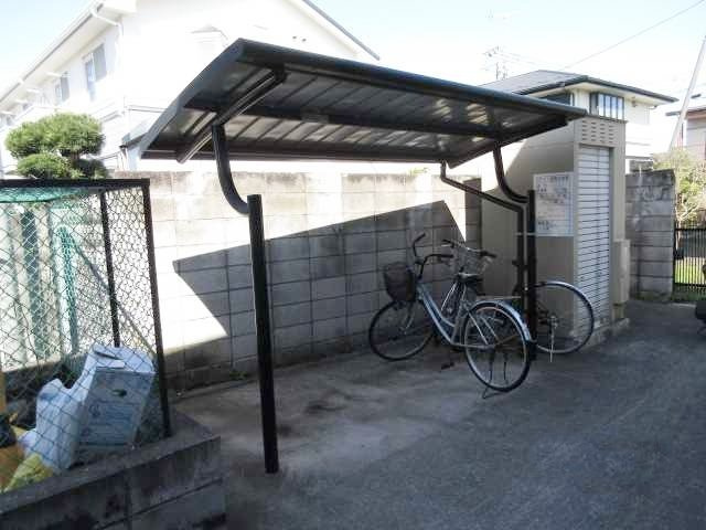 レオネクスト南町田第２のその他|駐輪場