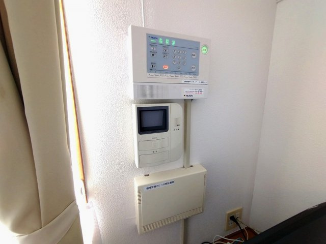 レオパレスＣｅｄｒｅのその他|インターホン標準設置