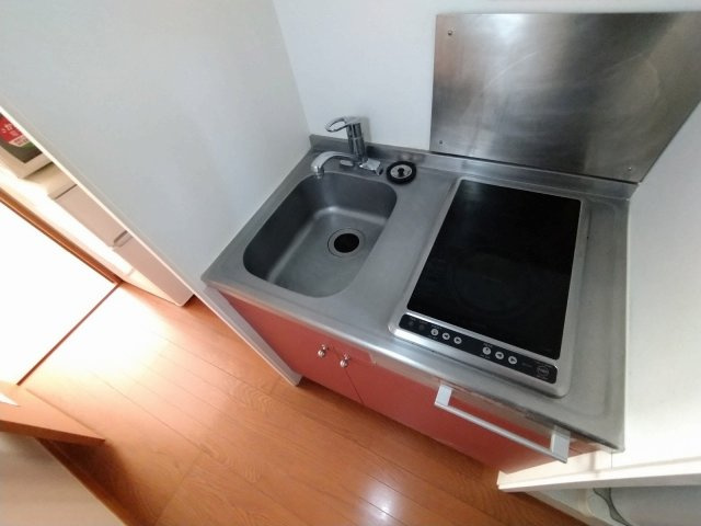 レオパレスＣａｓａ１０のキッチン|シングルレバー設置