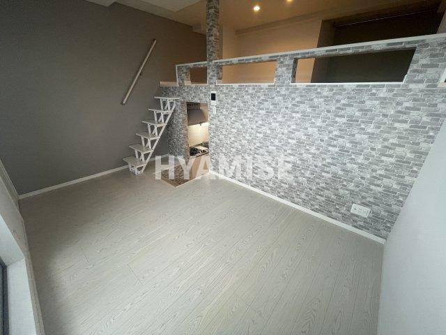 MODERN PALAZZO 諫早Primoの居間・リビング|※同物件同室タイプの写真でございます※現況を優先します※