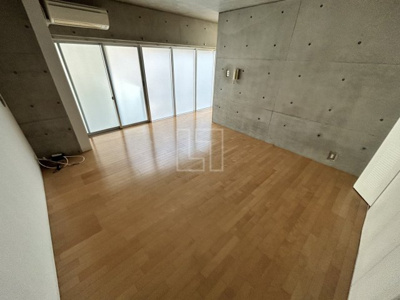 【居間・リビング】 | COURT HOUSE | COURT HOUSE（コートハウス）　洋室