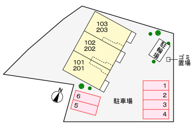 メゾンブランシェの駐車場