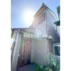 一宮市奥町字郷中江東の一戸建て