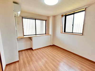 【内装】 | クレシアＡ | 洋室2部屋目