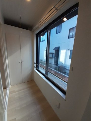 【内装】 | シルクロード峯澤 | 内装は落ち着いています