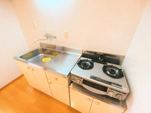 サンパーク青山のキッチン