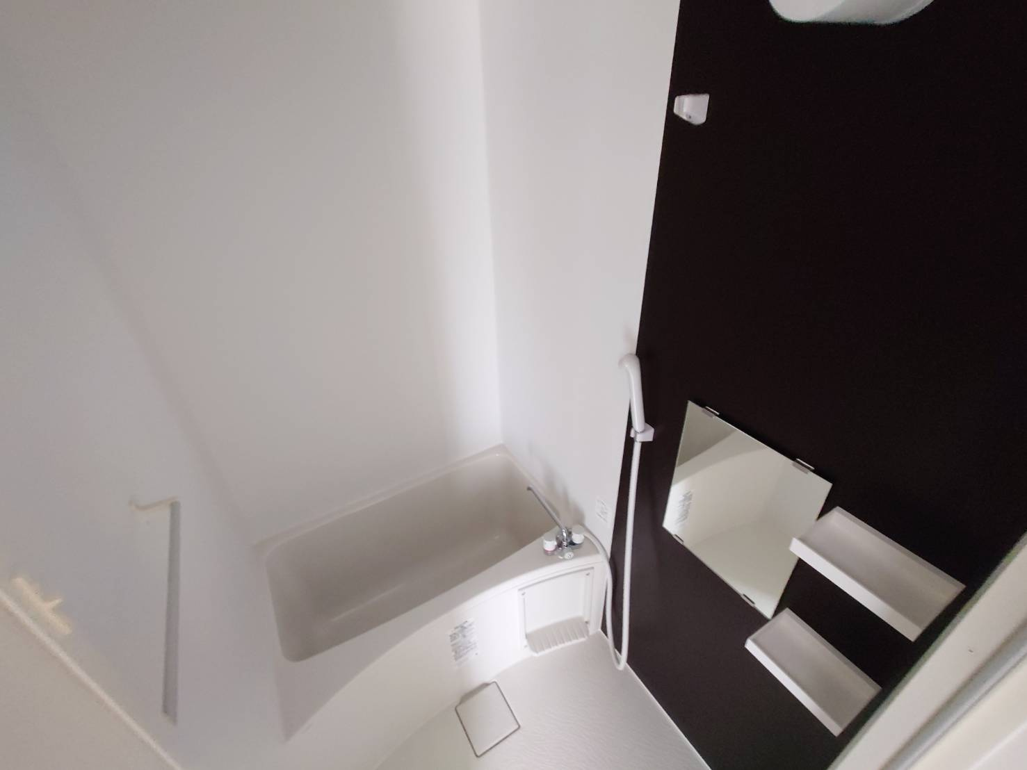 modern palazzo喜々津Soleilの浴室|※室内画像は別号室のもの