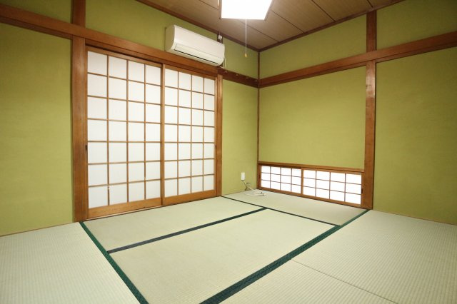 北舞子1丁目貸家の寝室