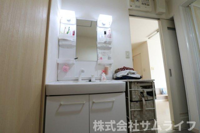 【玄関】 | 土師小上り和室のある5LDK戸建