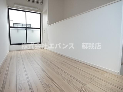 【居間・リビング】 | クノッソス末広 | ゆったりとした居間です