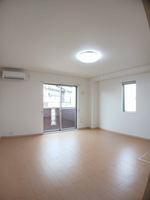 【居間・リビング】 | ハイツ赤坂