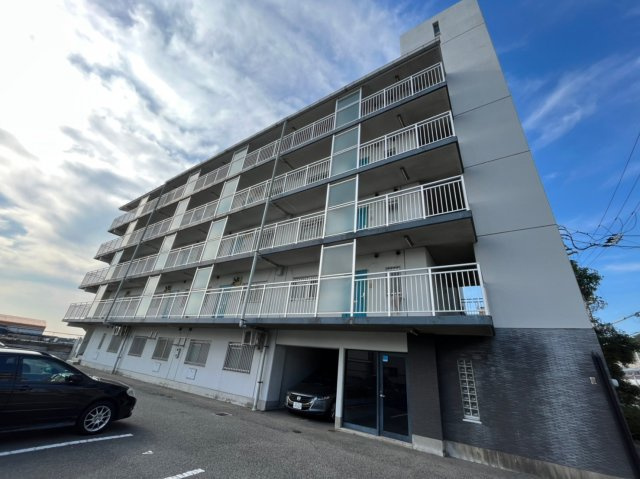 マリンハイム塩屋