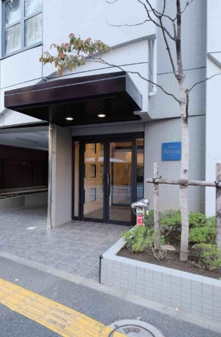 【エントランス】