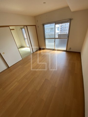 【居間・リビング】 | アメニティ江戸堀 | アメニティ江戸堀　リビング・ダイニングスペース