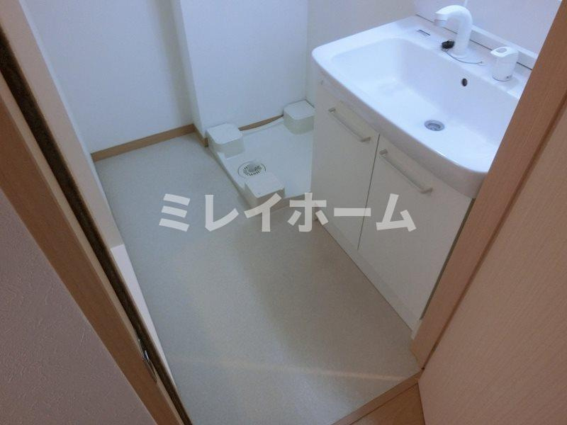 カーサ大井倉田の独立洗面台