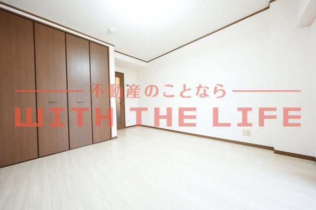 第3コーポ江頭【キャッシュバック対象物件】の居間・リビング|ゆったりとした居間です