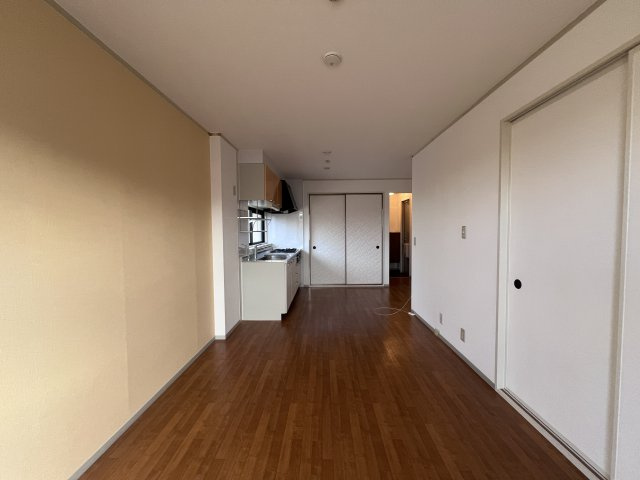 CASA IZUMI B棟の和室|6帖和室