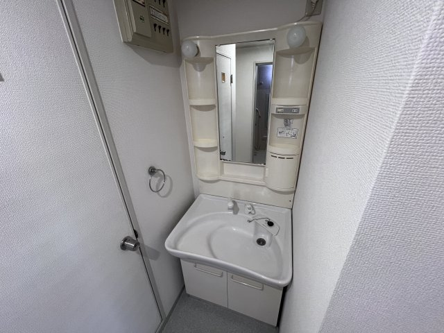 CASA IZUMI B棟の収納|洋室収納