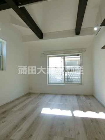 ハーミットクラブハウス京急蒲田の居間・リビング|洋室