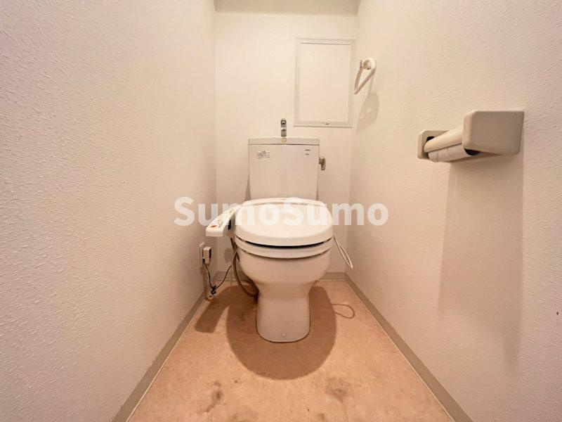 OCEAN松屋町のトイレ|ゆったりとした空間のトイレです