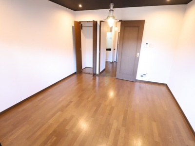 【寝室】 | サニーコート１番館