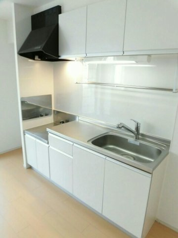 ホワイト　テールⅠのキッチン