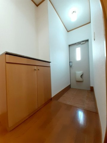 Ｓｕｎｓｅｔ　Ｃｏｕｒｔ　Ⅰの玄関