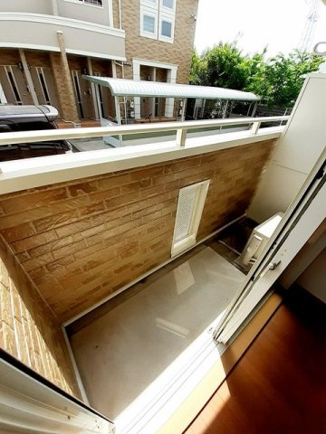 Ｓｕｎｓｅｔ　Ｃｏｕｒｔ　Ⅰのバルコニー