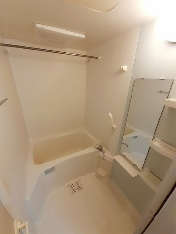 Ｓｕｎｓｅｔ　Ｃｏｕｒｔ　Ⅰの浴室