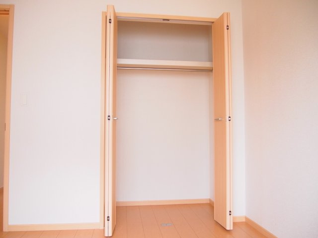 ヴィ　エレガントⅠの収納