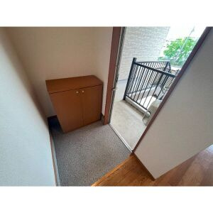 ターミナルステージ初台の玄関