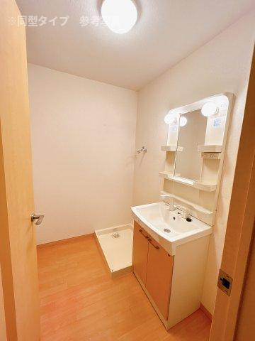 エルシティ　オリビアIIの洗面所