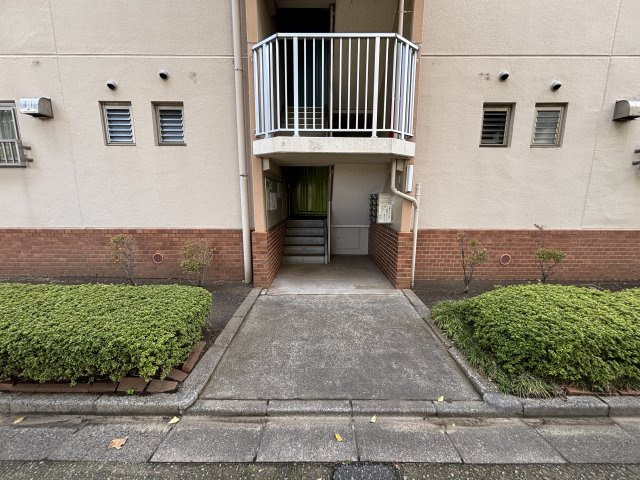 建物エントランスです