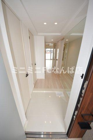 プラウド堀江公園の玄関