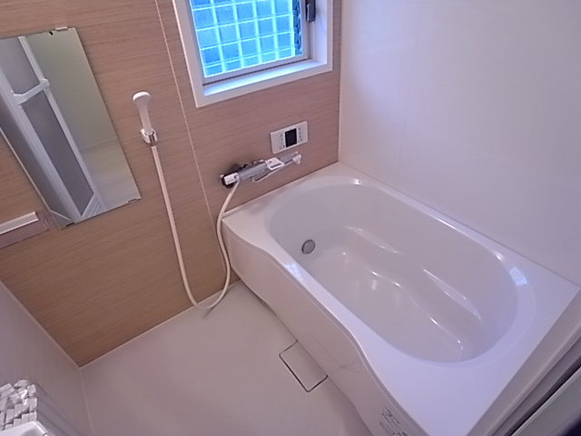 歌敷山ハイツの浴室