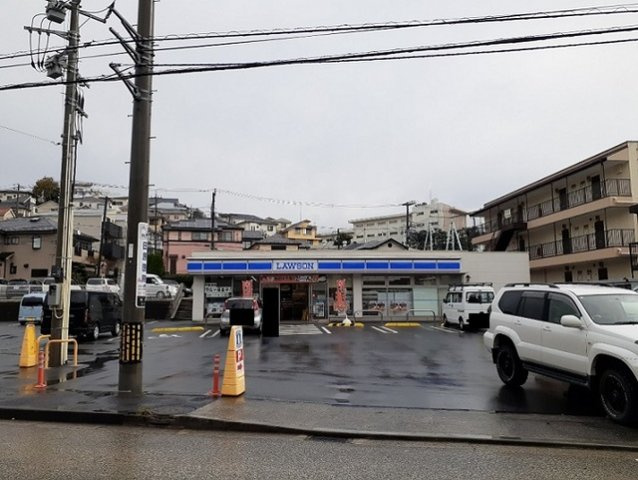 ヴァンヴェールの丘の周辺|ローソンまで110m