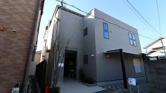 グルーブメゾン歌敷山の外観