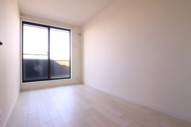 グルーブメゾン歌敷山の寝室