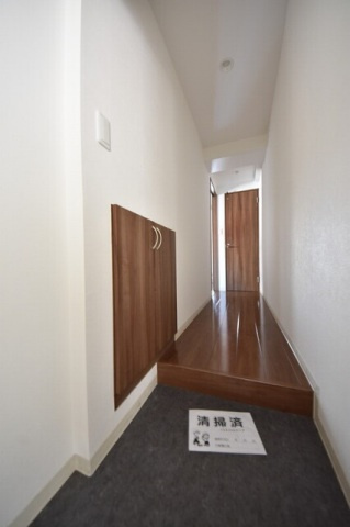 ミモザヒルズ大雲寺の玄関