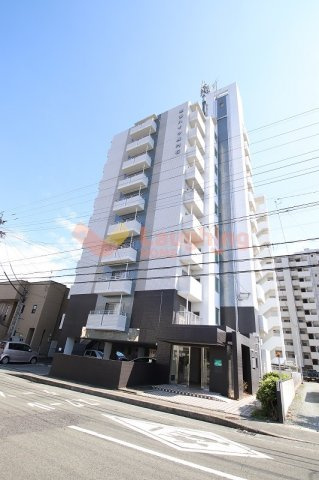 本多ハイツ長門石の外観