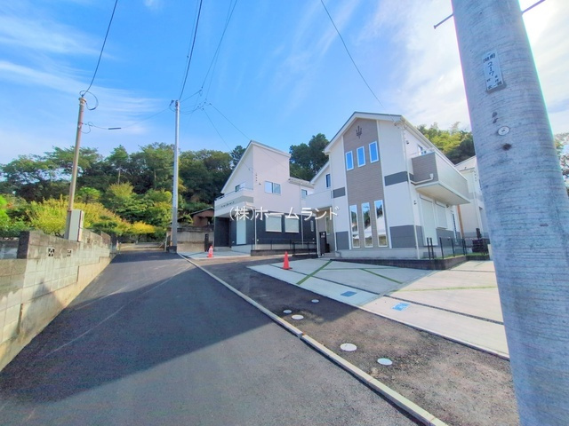 【前面道路含む現地写真】 | 東大和市芋窪1丁目/新築戸建て