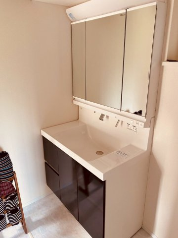 榎戸　中古戸建　2022年築の独立洗面台