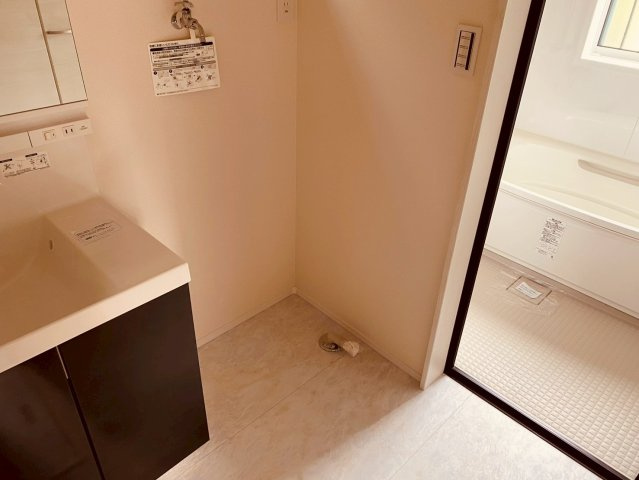 榎戸　中古戸建　2022年築のランドリースペース