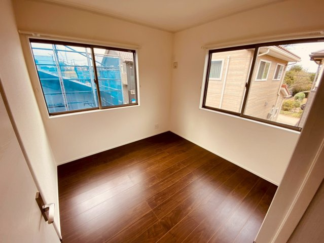 榎戸　中古戸建　2022年築の洋室