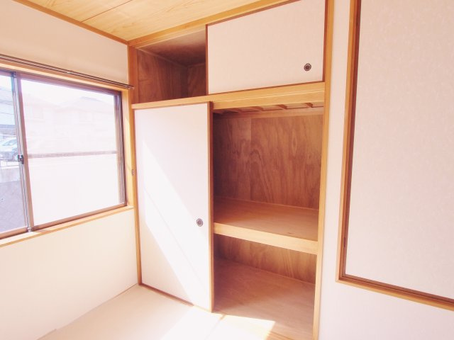松田アパートの収納